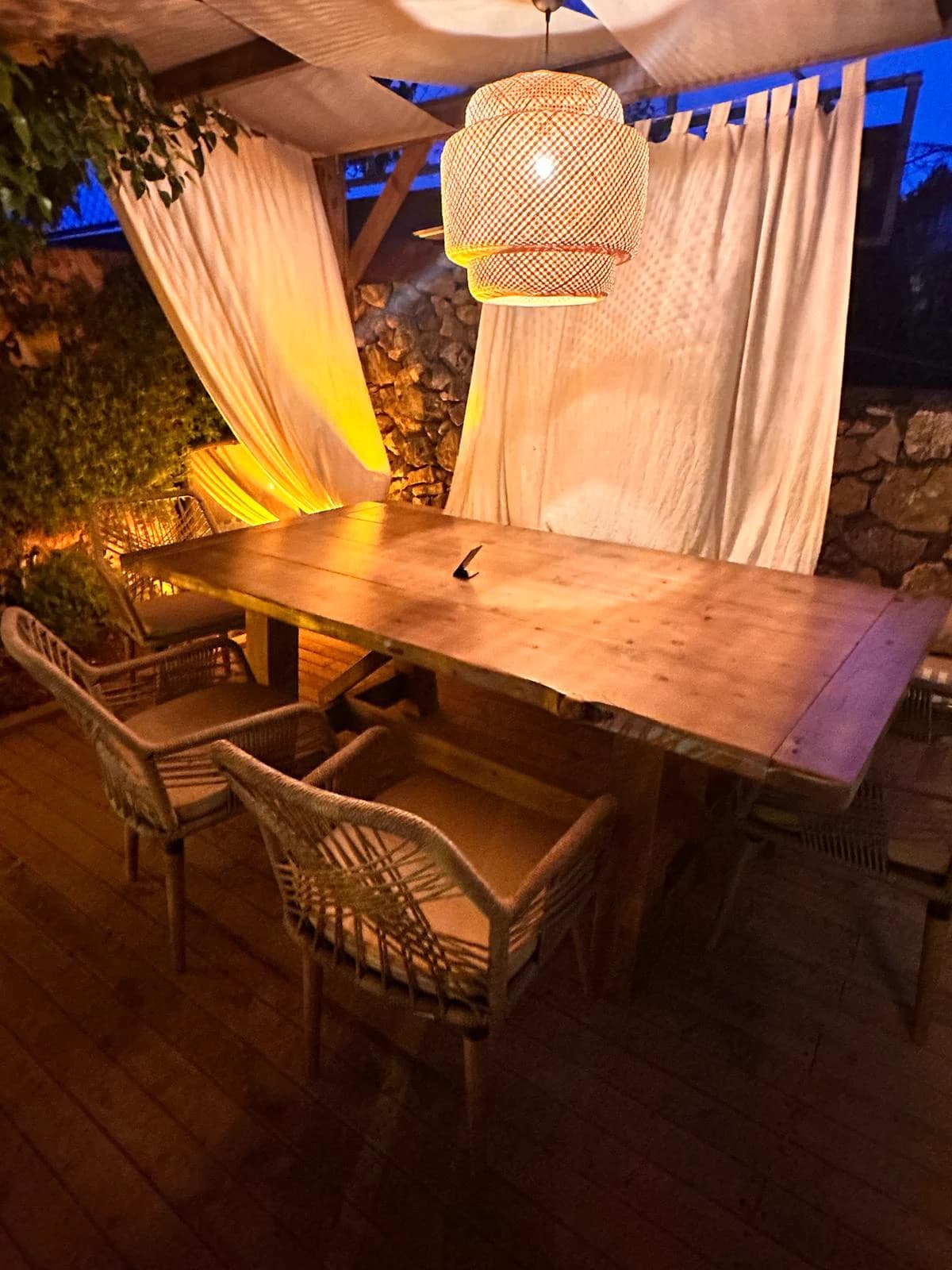 Akşam ışığında pergola